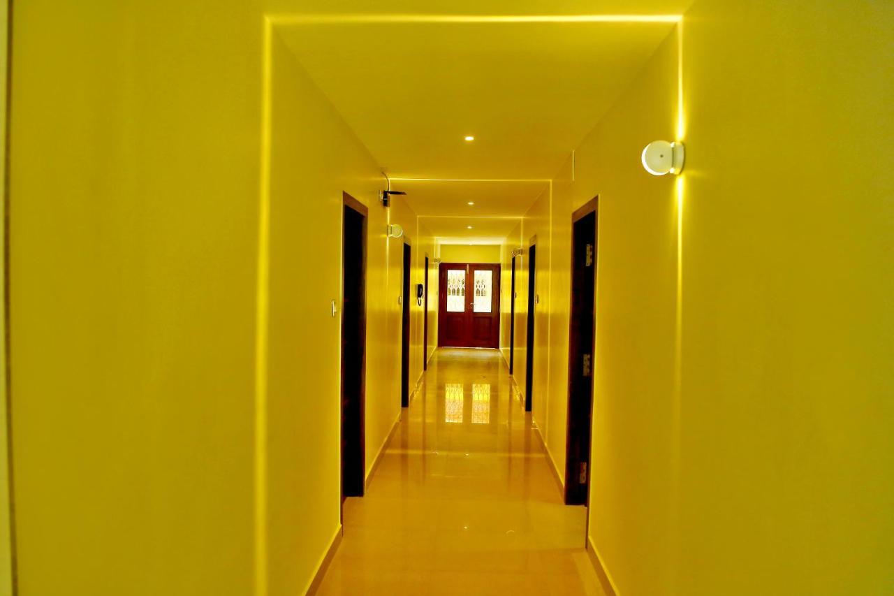 Hotel Kek Grand Park Madras Buitenkant foto