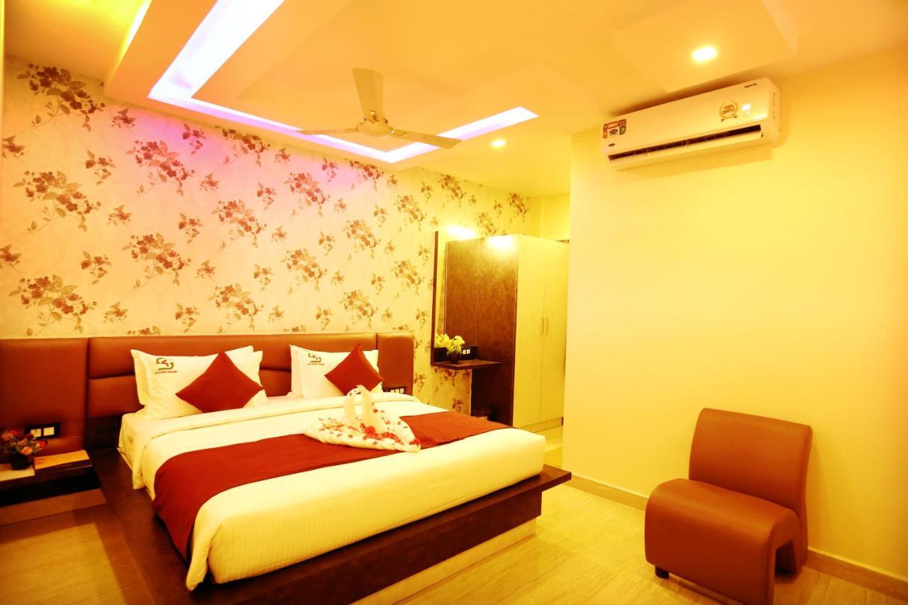 Hotel Kek Grand Park Madras Buitenkant foto