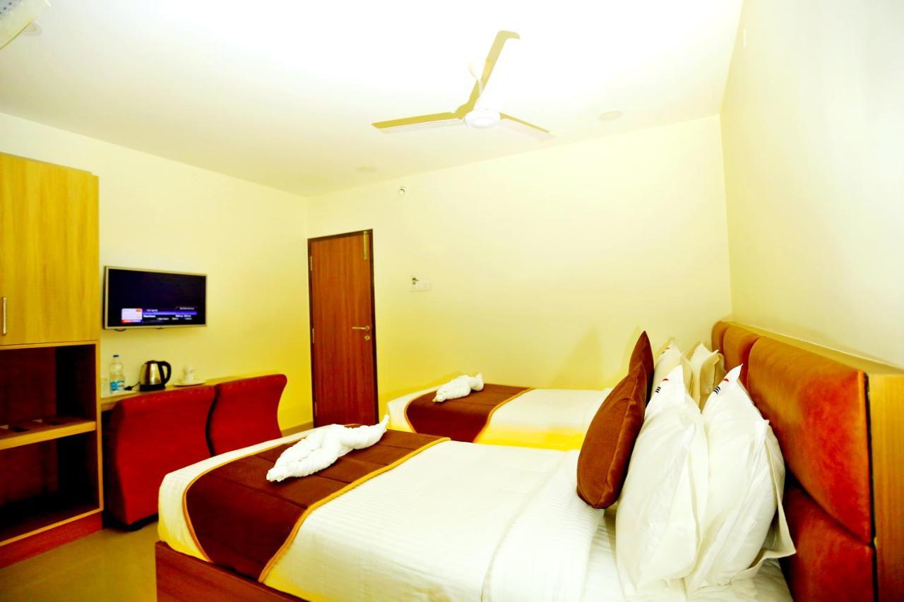 Hotel Kek Grand Park Madras Buitenkant foto