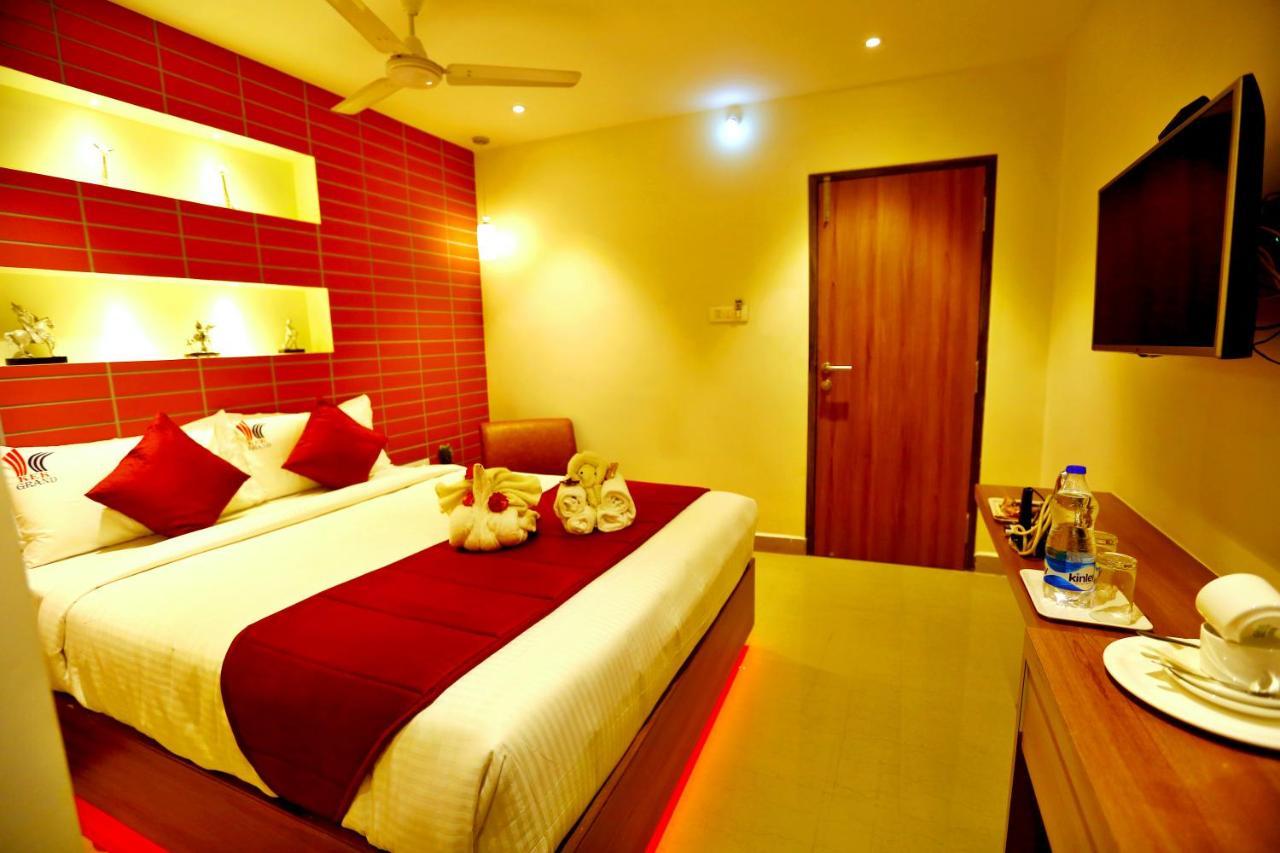 Hotel Kek Grand Park Madras Buitenkant foto