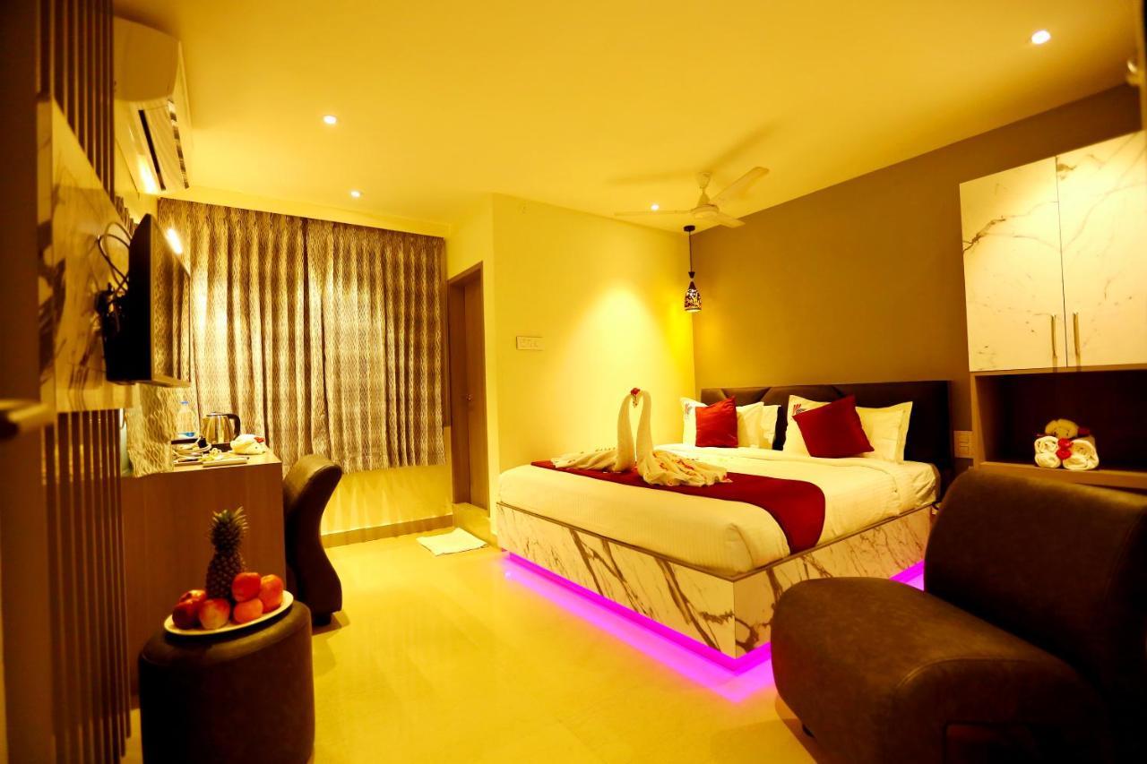 Hotel Kek Grand Park Madras Buitenkant foto