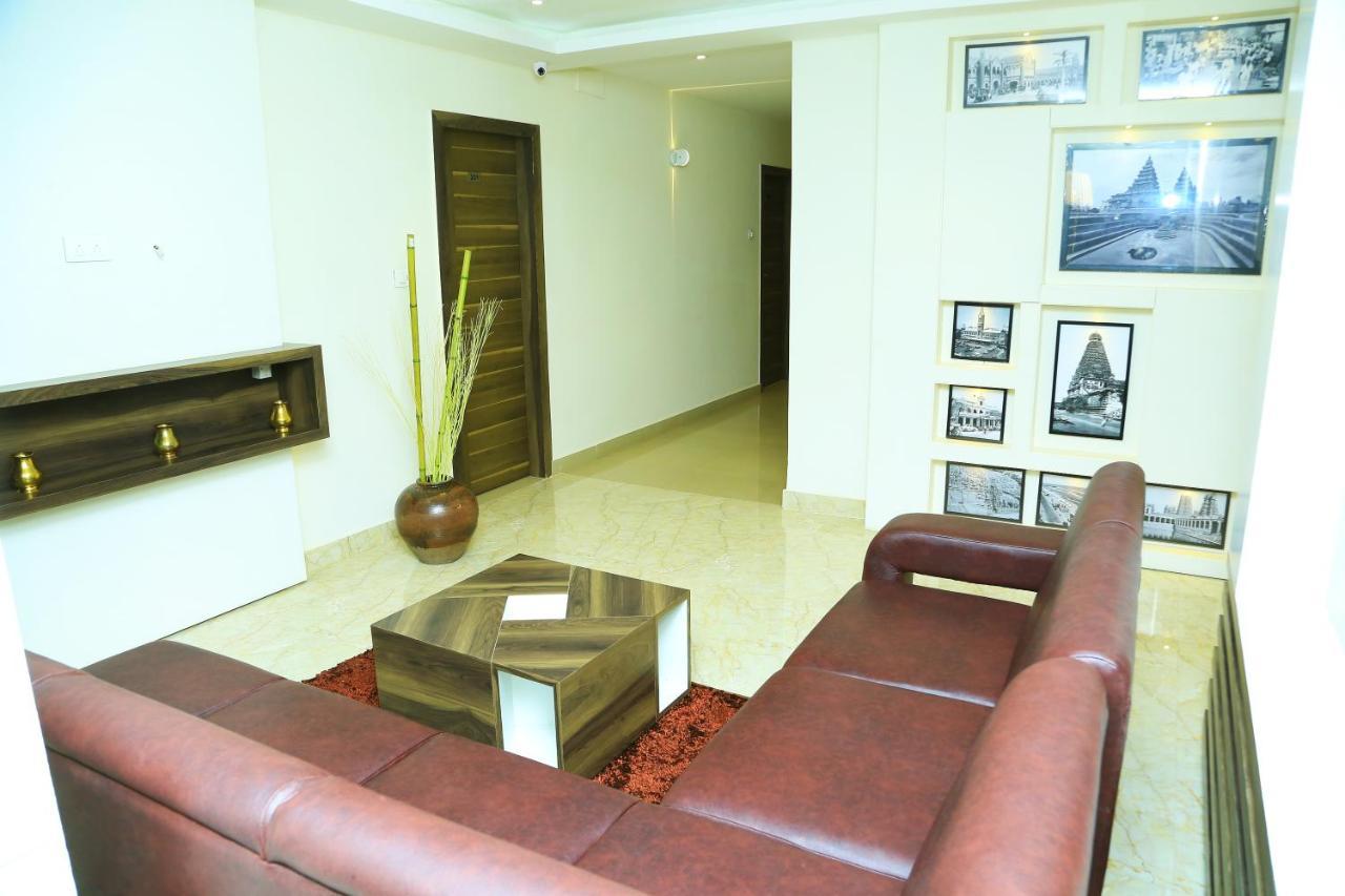 Hotel Kek Grand Park Madras Buitenkant foto